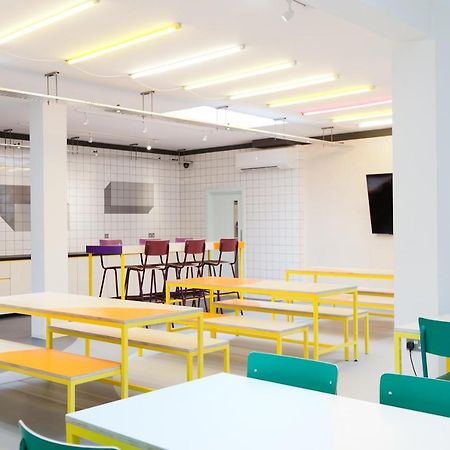 Via Limehouse Hostel Londen Buitenkant foto