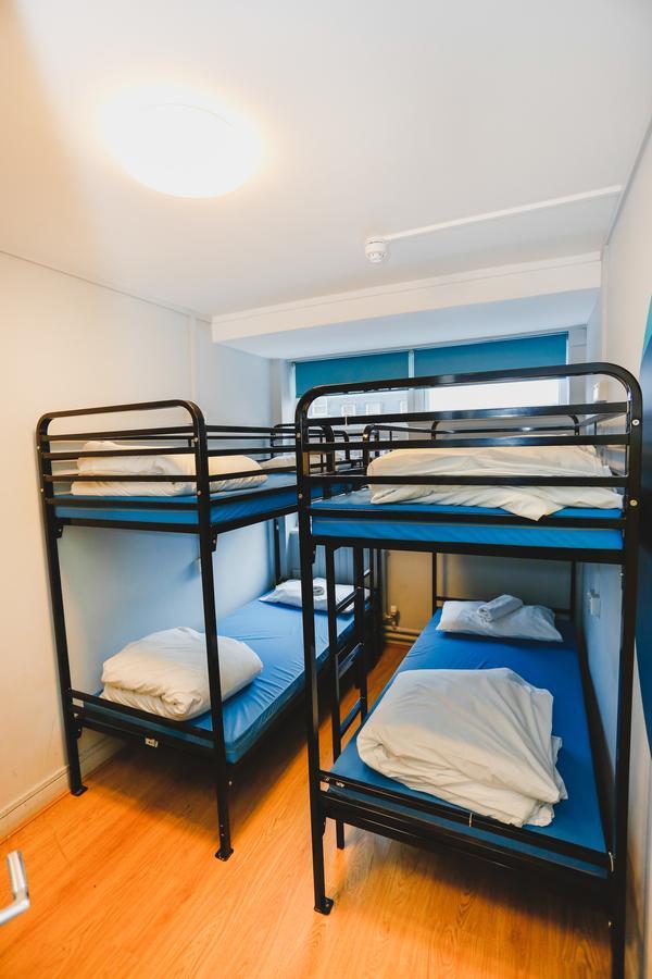 Via Limehouse Hostel Londen Buitenkant foto