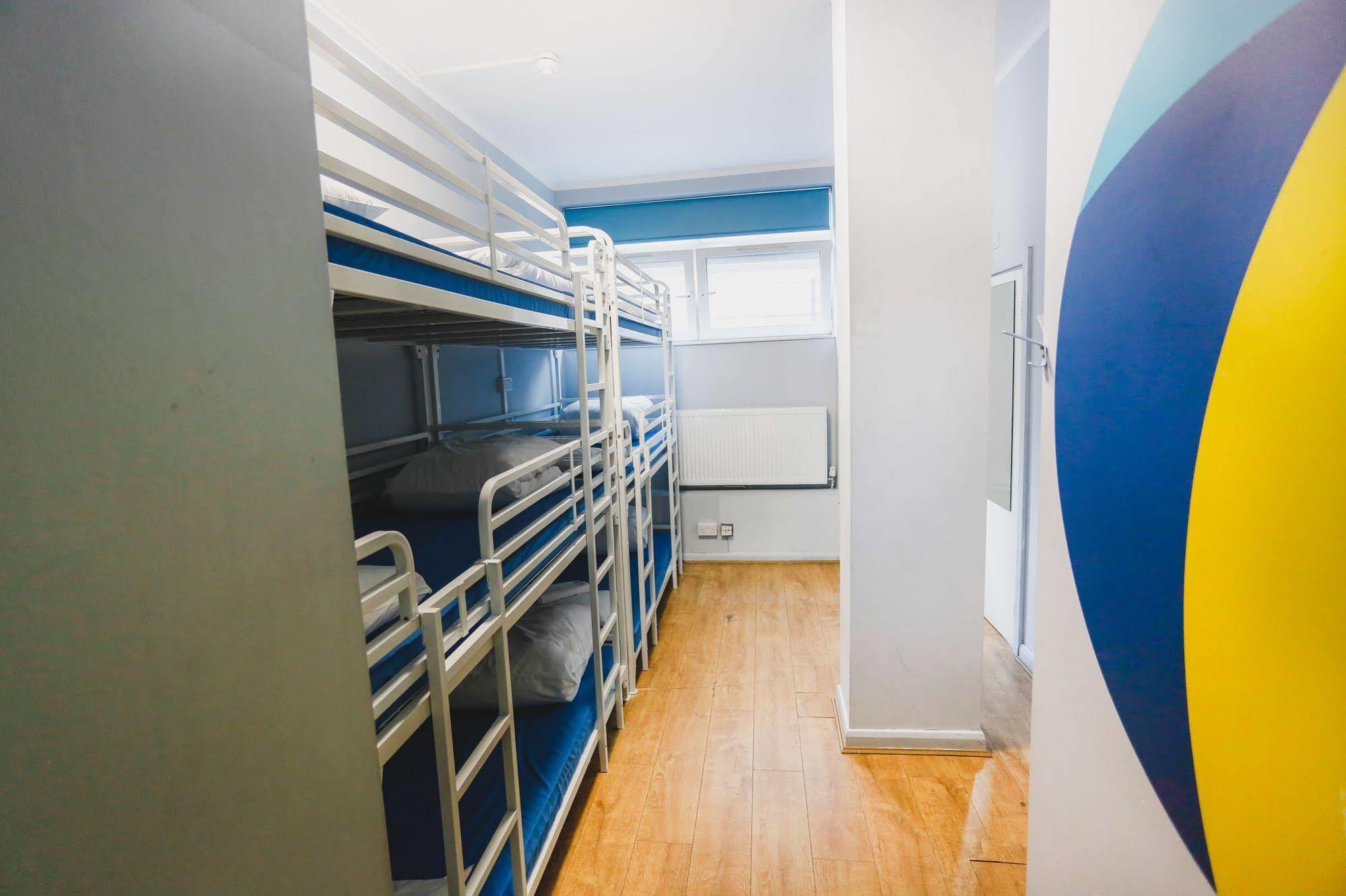 Via Limehouse Hostel Londen Buitenkant foto