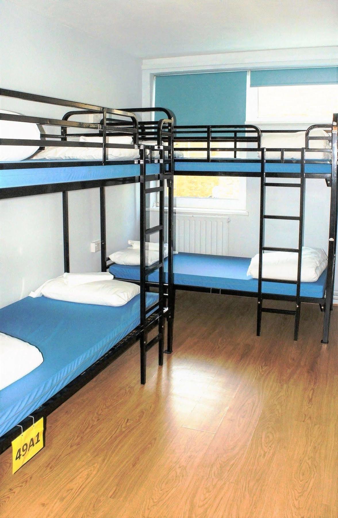 Via Limehouse Hostel Londen Buitenkant foto