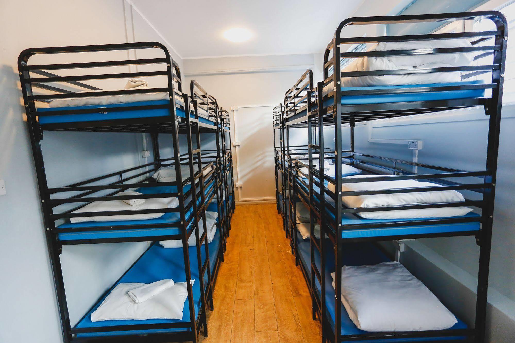 Via Limehouse Hostel Londen Buitenkant foto