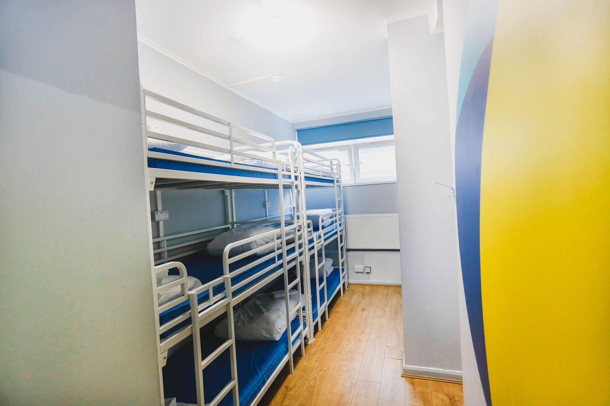 Via Limehouse Hostel Londen Buitenkant foto