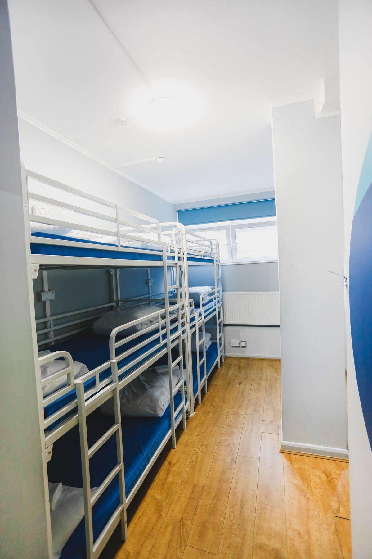 Via Limehouse Hostel Londen Buitenkant foto