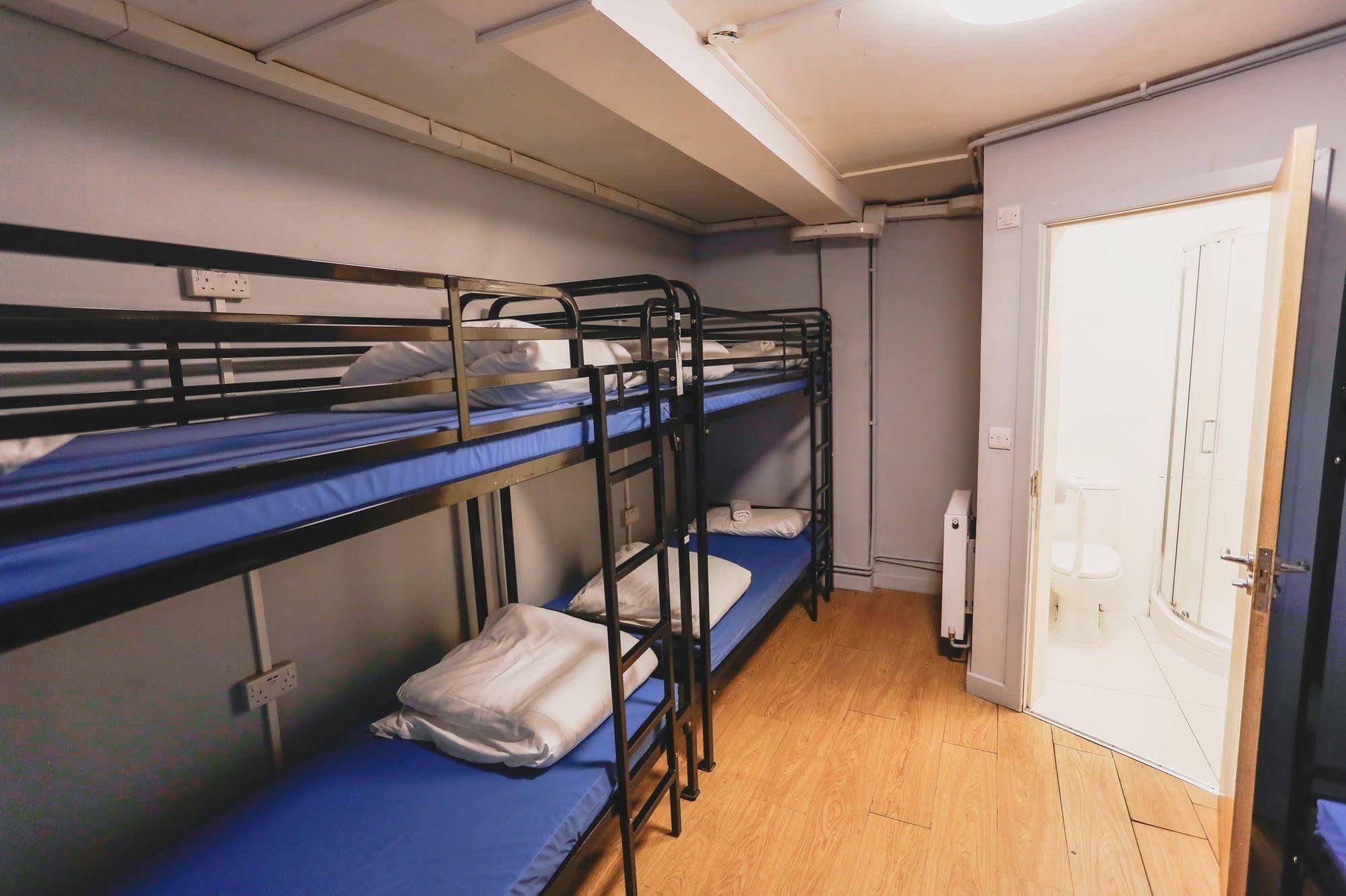 Via Limehouse Hostel Londen Buitenkant foto