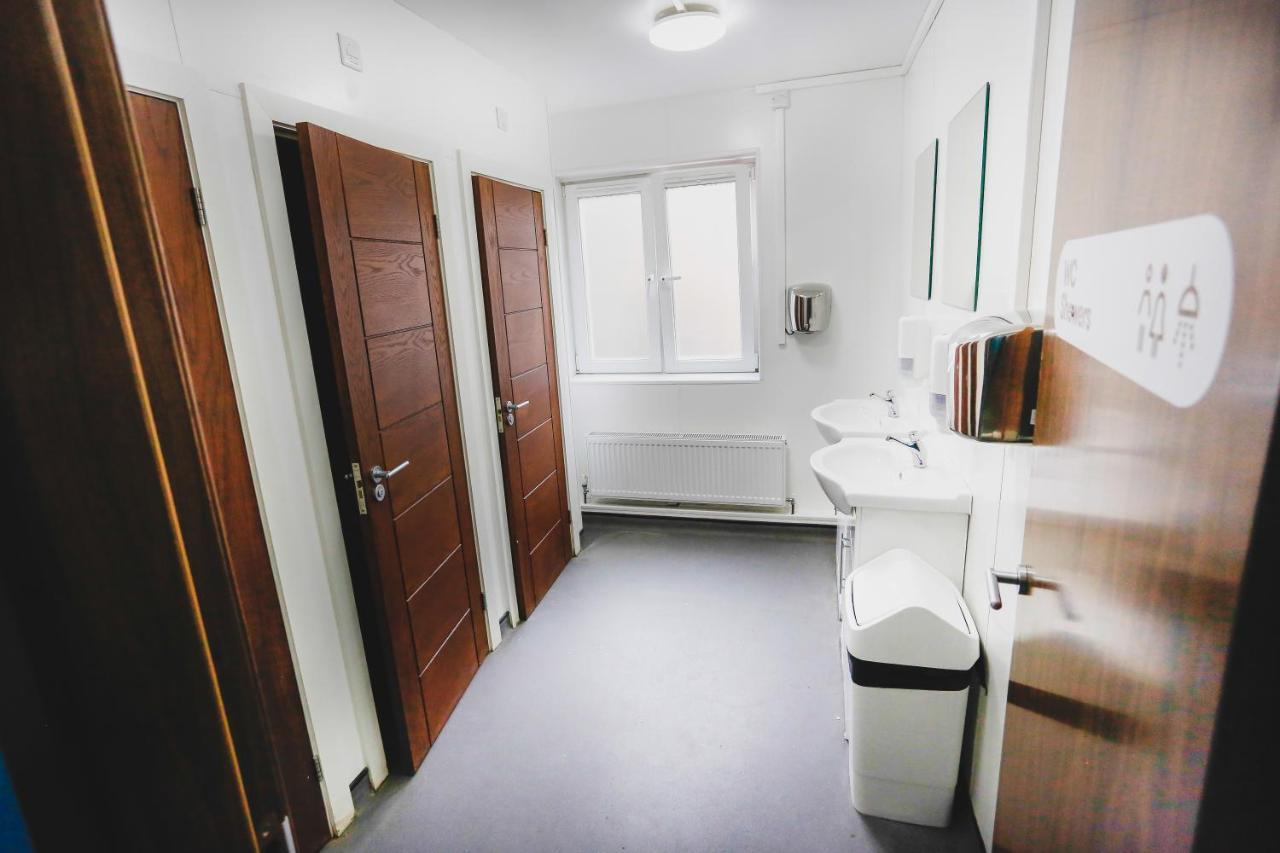 Via Limehouse Hostel Londen Buitenkant foto
